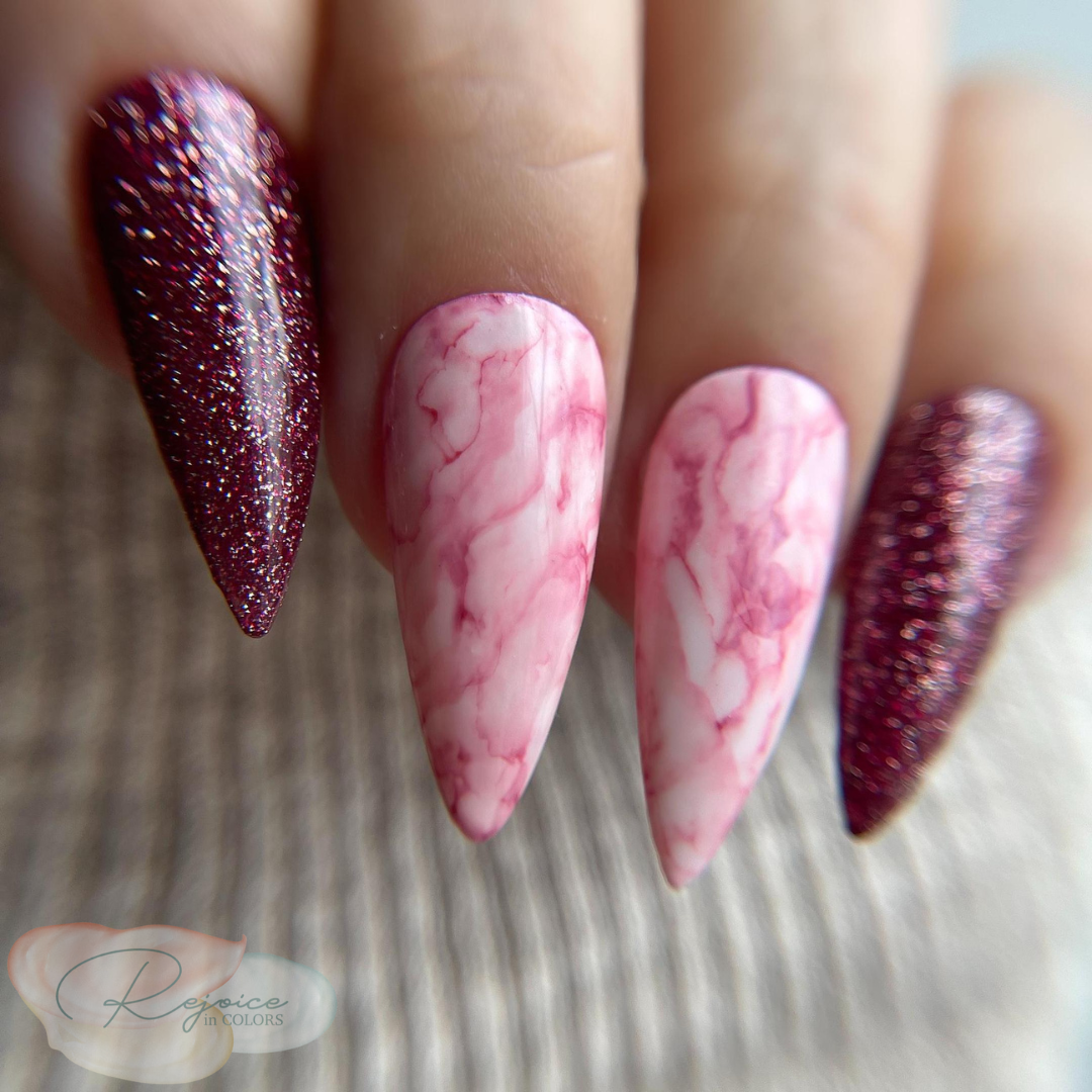 Sparkle Marble 5D Nails That Shine