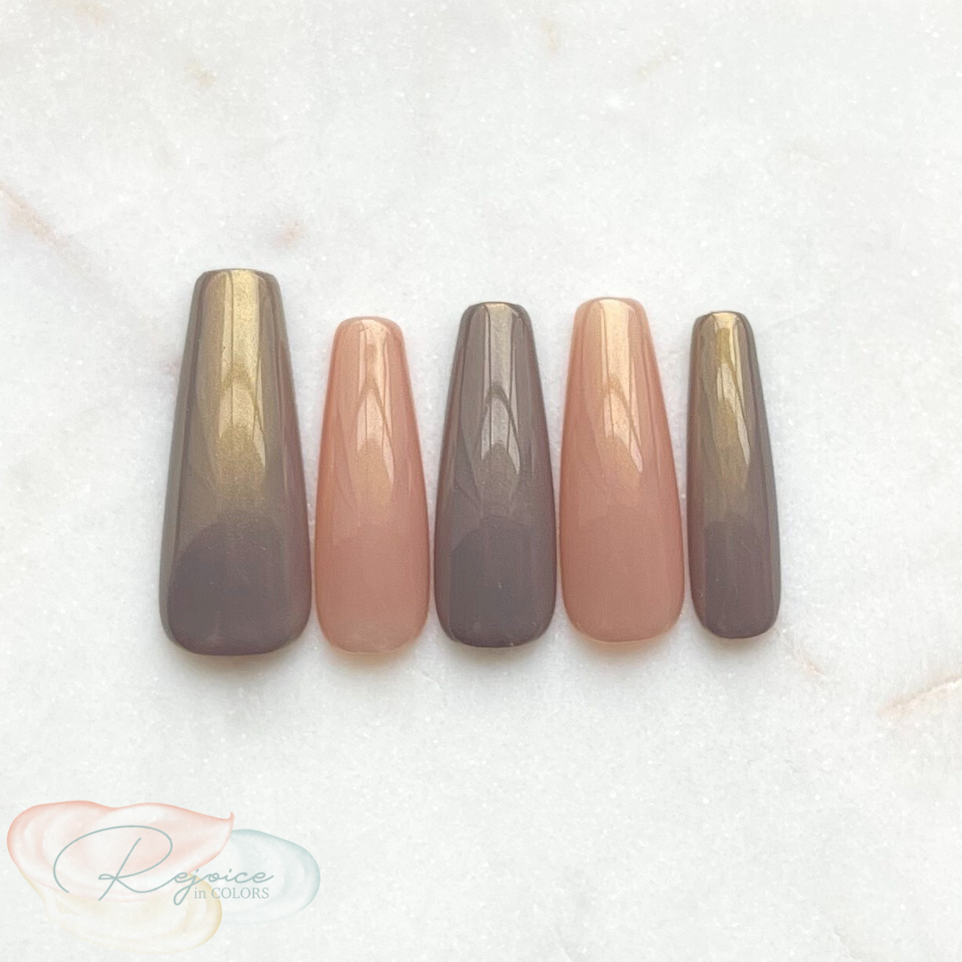Elegant · Peach & Grey Chrome · Set